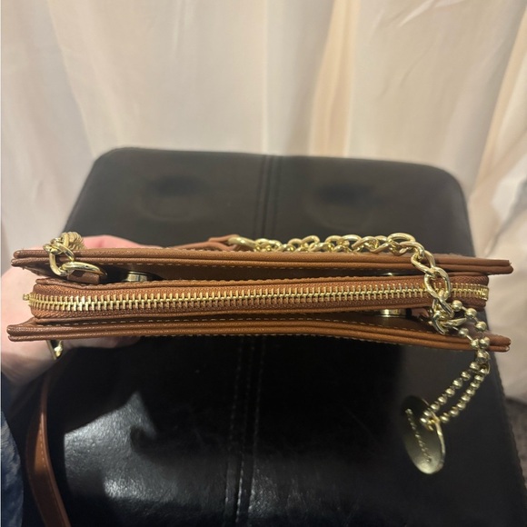 Steve Madden Monogram Crossbody Bag in Brown & Tan (Brand New) - Picture 4 of 7